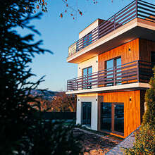 Коттедж 258 м² на участке 4 сот.