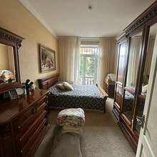 4-к. квартира, 90 м², 1/3 эт.