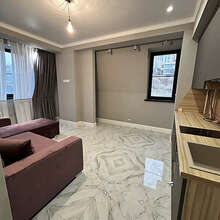 2-к. квартира, 37 м², 4/4 эт.