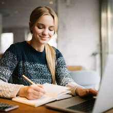 Менеджер отдела продаж (международная логистика)