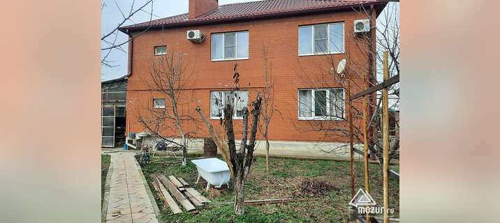 Дом 175 м² на участке 6 сот. в Крымске