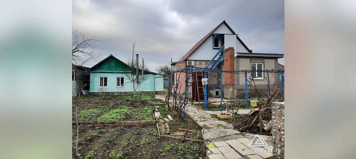 Дом 100 м² на участке 6 сот. в Крымске