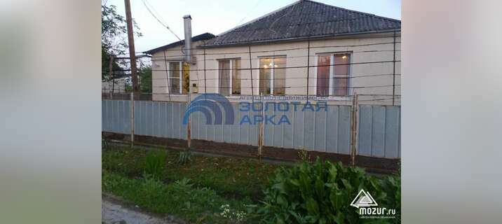 Дом 63 м² на участке 4 сот. в Крымске
